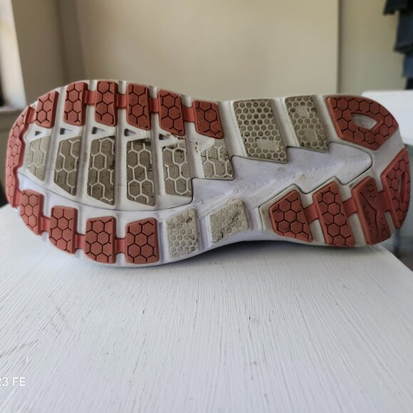 HOKA One One Gaviota 2 Women’s Running Shoes Gray Coral Size 6.5 Stability - Picture 6 of 6